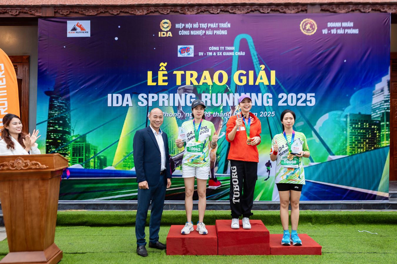 Doanh nhân Vũ - Võ Hải Phòng làm tốt công tác kết nối và quảng bá hình ảnh về dòng họ Vũ - Võ Hải Phòng thông qua Giải chạy SPRING RUNNING 2025 